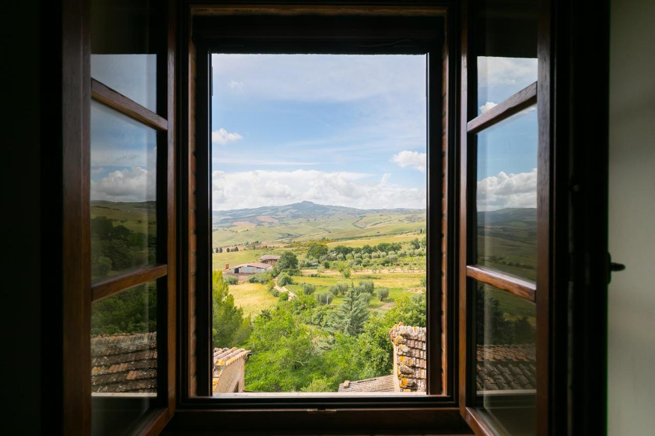 شقة Casa Franci Contignano المظهر الخارجي الصورة