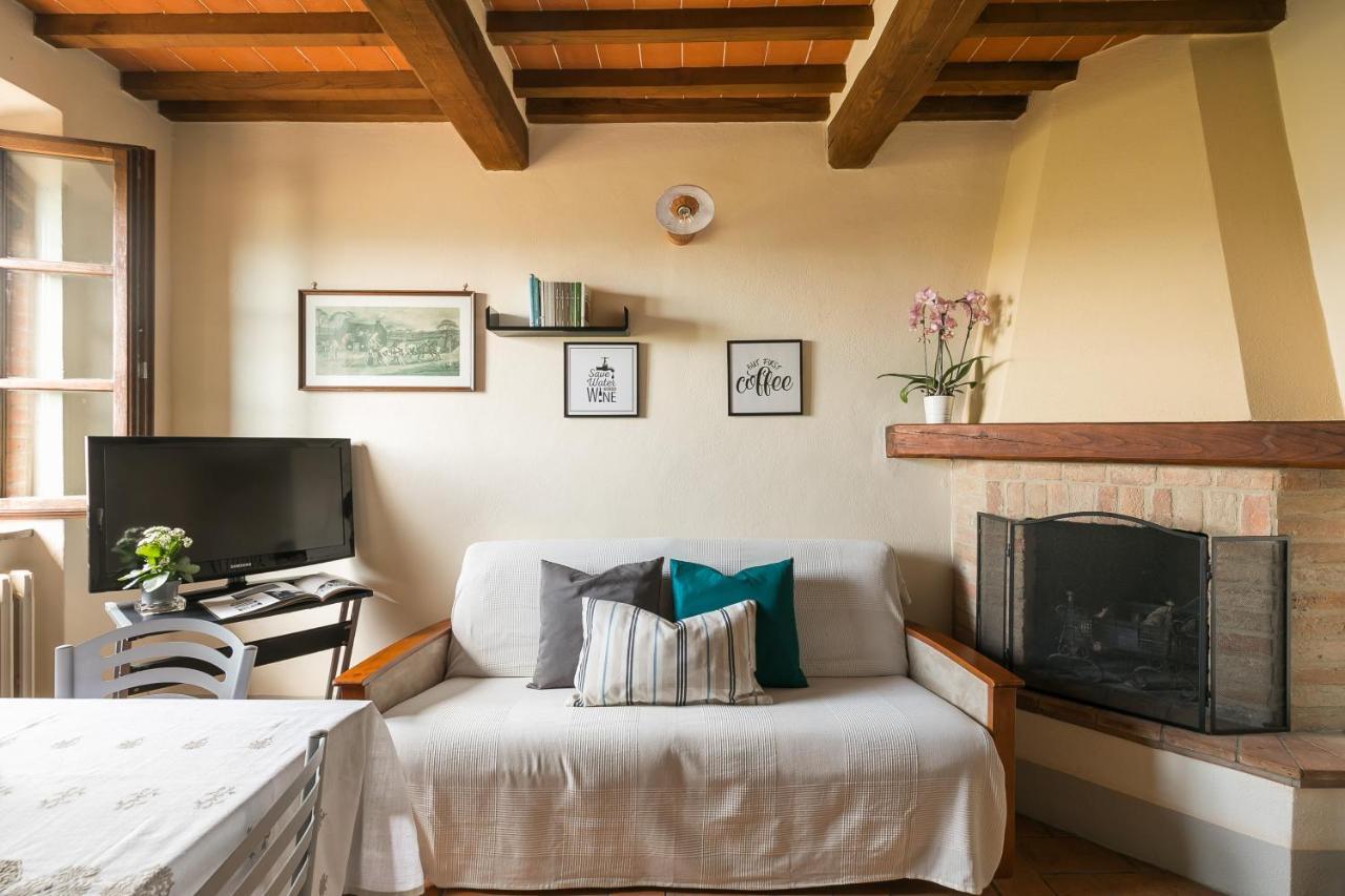 شقة Casa Franci Contignano المظهر الخارجي الصورة