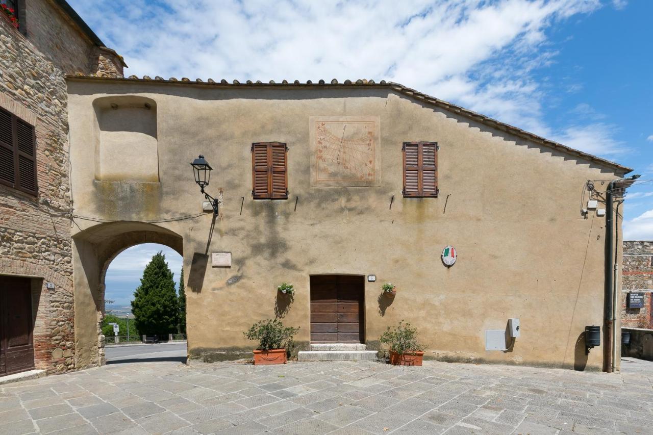 شقة Casa Franci Contignano المظهر الخارجي الصورة